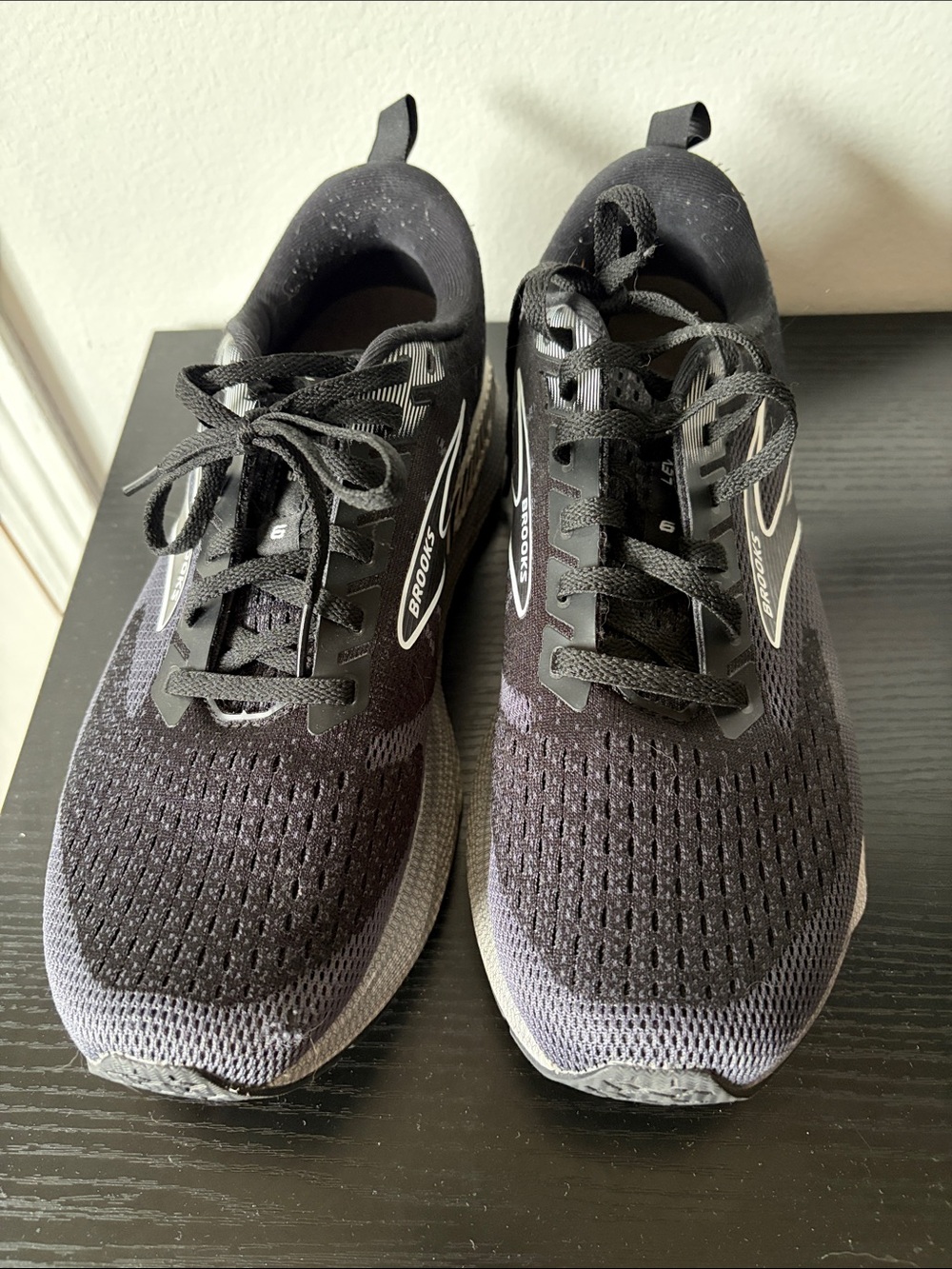 Brooks Women’s Running Sneakers - Black and Gray
